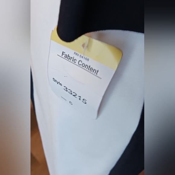 Elliott Lauren Dress bodycon size 6 NWT - Picture 8 of 8